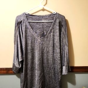 Lane Bryant 18 20 gray metallic top.